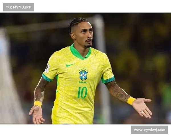 拉菲尼亚挑衅事件对阿根廷队心理状态及比赛表现的深远影响分析 拉菲尼亚挑衅事件对阿根廷队心理状态及比赛表现的深远影响分析